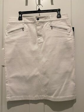 LRL White Zip-Pocket Denim Skirt